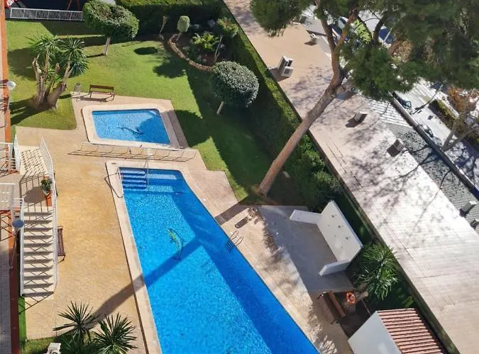 Gran Terraza Con Vistas Al Mar Y Piscina 아파트