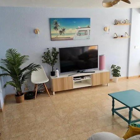 Gran Terraza Con Vistas Al Mar Y Piscina 貝尼多姆